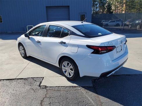 Certified 2025 Nissan Versa S w/ Trunk Package image 7