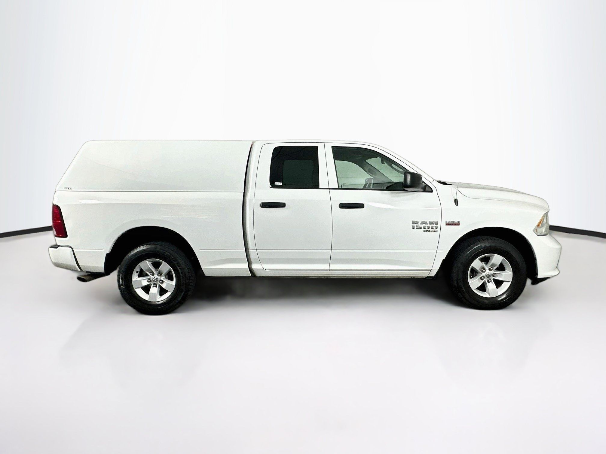 Used 2019 RAM 1500 Express RWD image 10