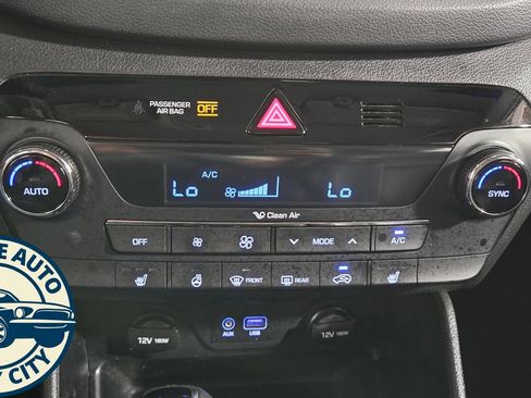 Used 2018 Hyundai Tucson Limited AWD/4WD image 16