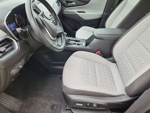Used 2023 Chevrolet Equinox LT AWD/4WD image 10
