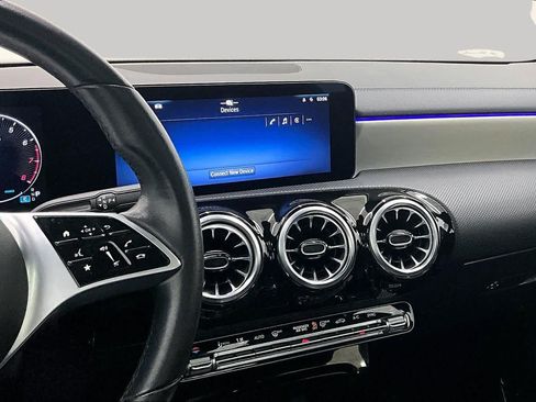 Used 2025 Mercedes-Benz CLA 250 image 7