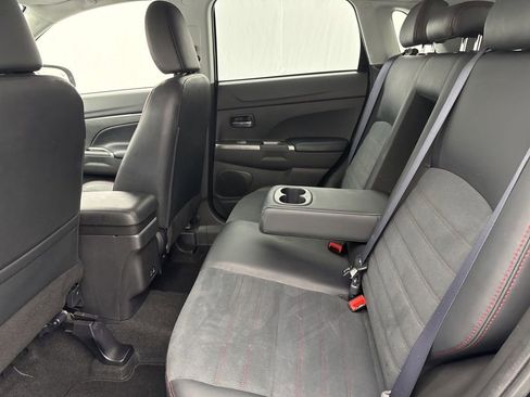Used 2024 Mitsubishi Outlander Sport AWD image 15