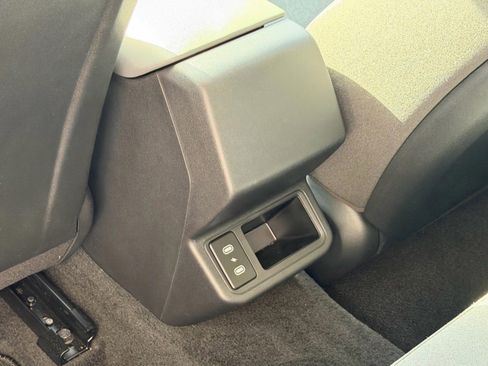 Used 2025 Kia K4 FWD image 13