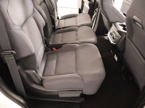 Used 2025 Ford Expedition Active RWD image 14