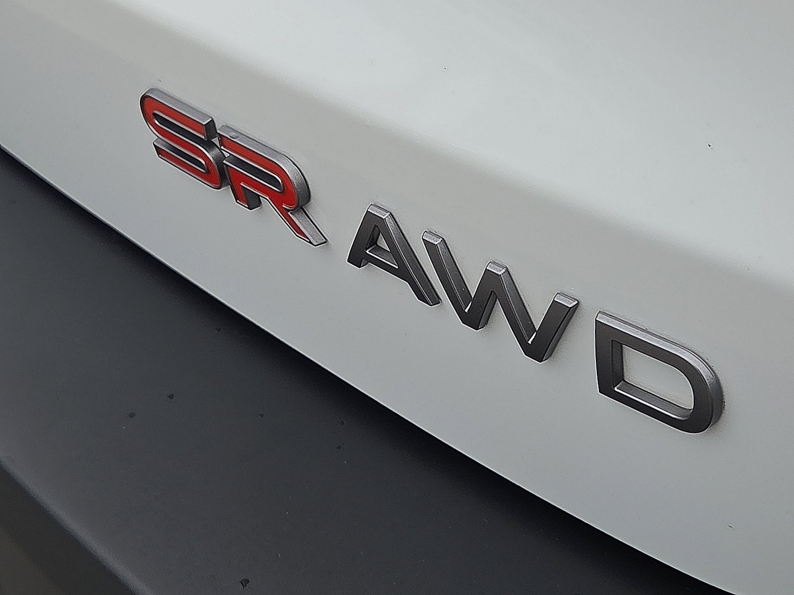Used 2025 Nissan Kicks SR AWD/4WD image 8
