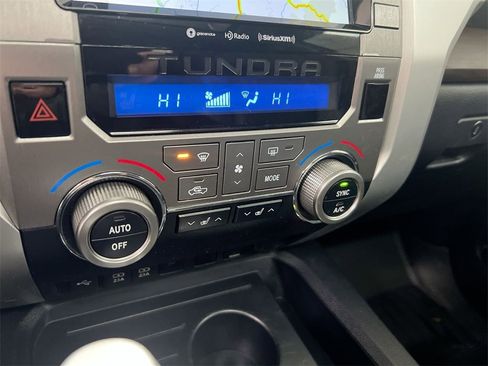 Used 2020 Toyota Tundra Limited image 17