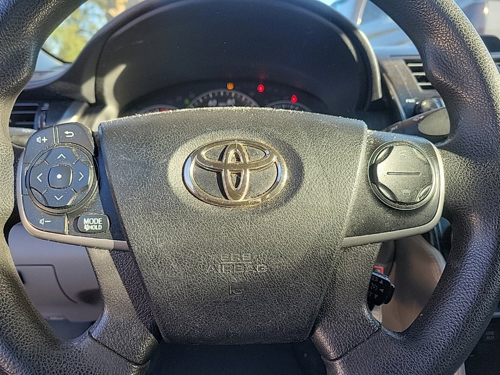 Used 2012 Toyota Camry LE w/ Protection Pkg FWD image 10