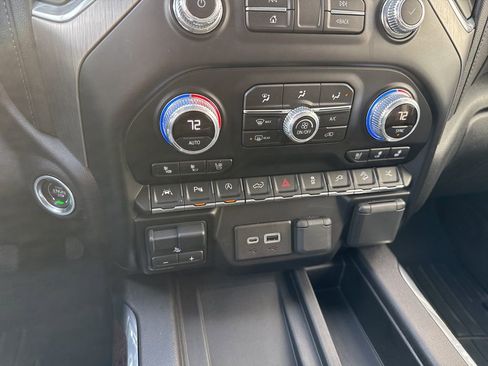 Used 2019 GMC Sierra 1500 Denali w/ Denali Ultimate Package image 22