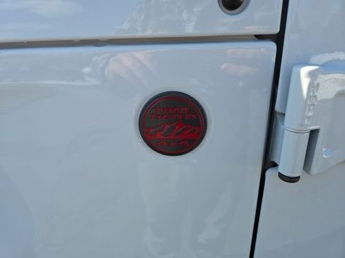 Used 2024 Jeep Wrangler Unlimited Rubicon w/ XTREMEE 35" Tire Package image 41