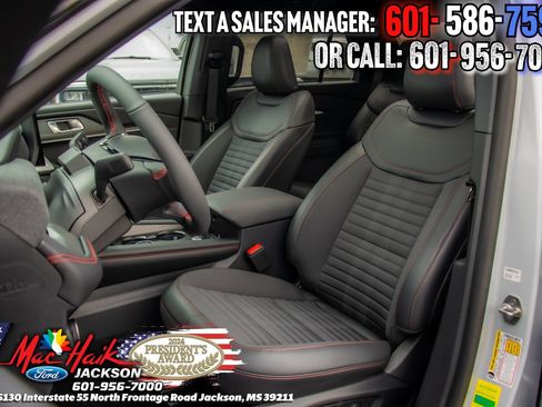 New 2026 Ford Explorer ST-Line w/ ST-Line Street Pack AWD/4WD image 9