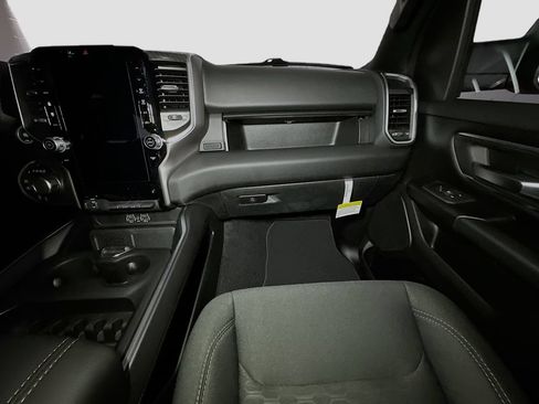 New 2026 RAM 1500 Big Horn AWD/4WD image 22