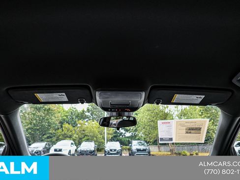 Used 2025 GMC Terrain Elevation AWD/4WD image 43