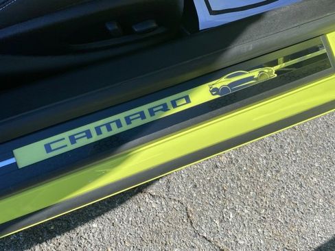 Used 2021 Chevrolet Camaro LT image 32