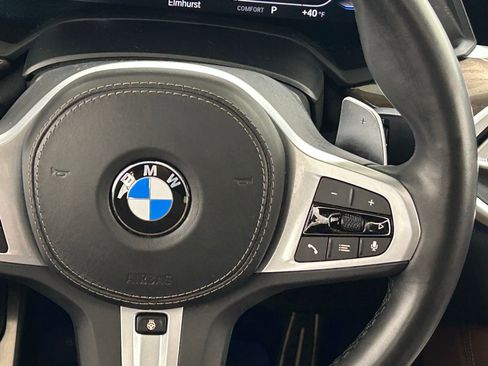 Used 2022 BMW X6 xDrive40i w/ Executive Package image 13