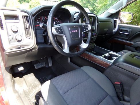 Used 2016 GMC Sierra 1500 SLE w/ SLE Value Package AWD/4WD image 30