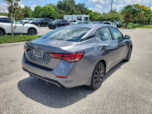 Certified 2025 Nissan Sentra S FWD image 3