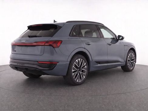 Used 2024 Audi Q8 e-tron Prestige w/ Prestige Package AWD/4WD image 8