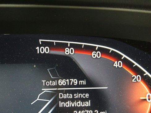 New 2026 BMW X5 sDrive40i w/ M Sport Package image 18