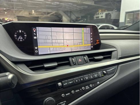 Used 2020 Lexus ES 350 F Sport w/ Accessory Package 2 FWD image 18