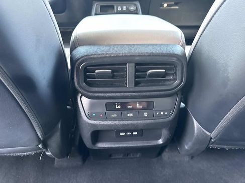 Certified 2024 Honda Pilot Touring image 16
