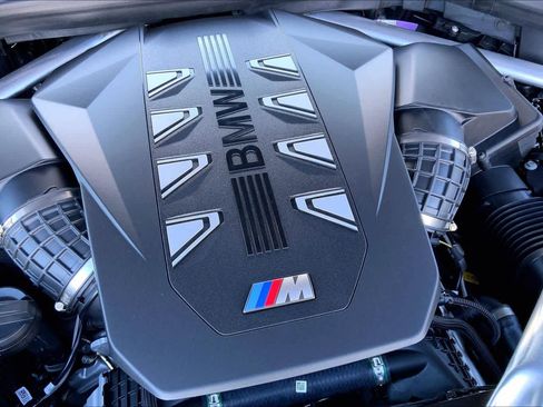New 2026 BMW X6 M60i image 17