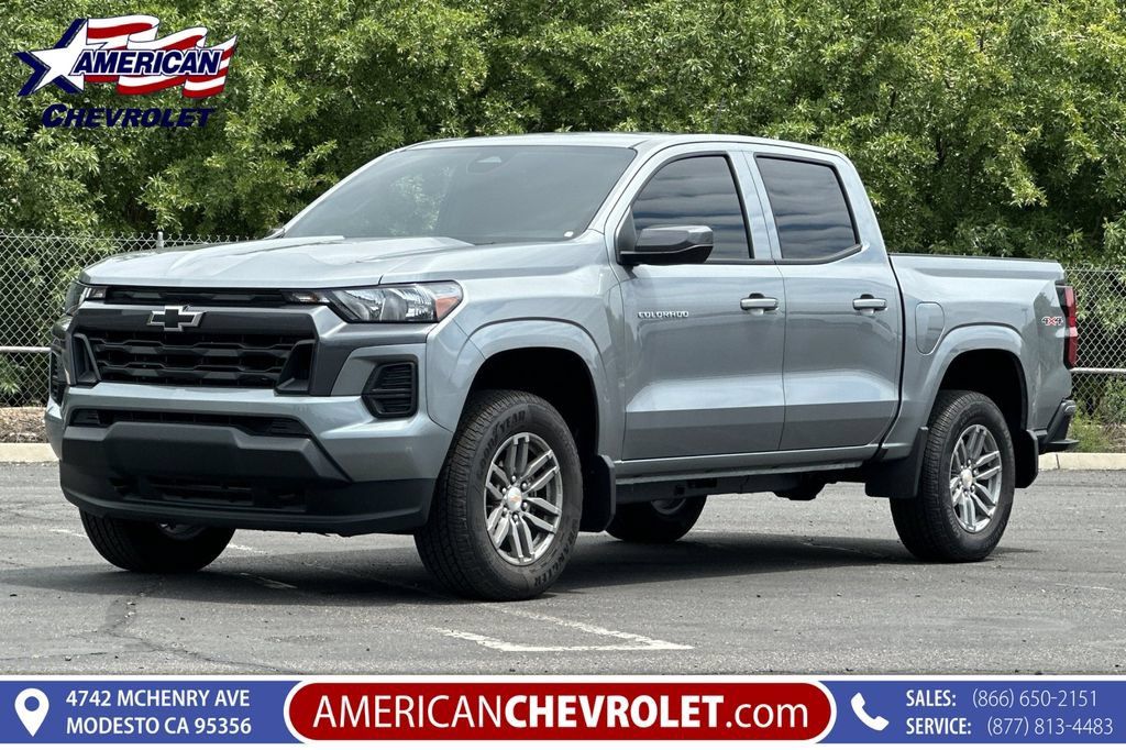 Used 2026 Chevrolet Colorado LT w/ LPO, Pro Essentials Package AWD/4WD image 8