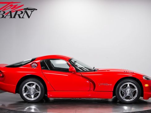 Used 1998 Dodge Viper GTS RWD image 6