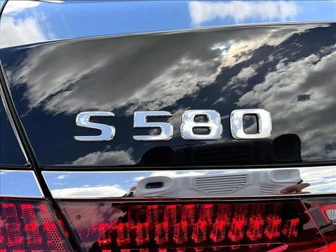 New 2026 Mercedes-Benz S 580 4MATIC Sedan image 28