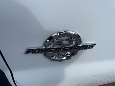 Used 2011 Ford F550 4x4 Regular Cab Super Duty w/ Payload Upgrade Pkg image 11