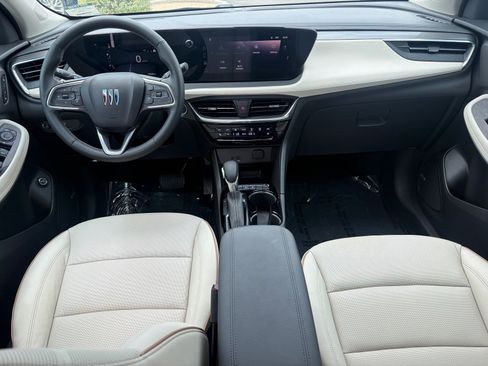Used 2024 Buick Encore GX Avenir w/ Avenir Technology Package FWD image 30