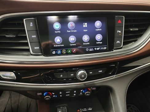 Used 2021 Buick Enclave Avenir w/ Avenir Technology Package image 31