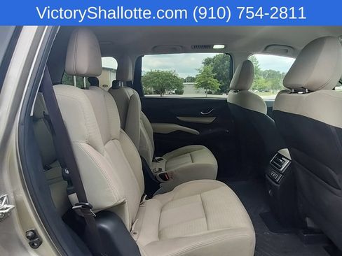 Used 2019 Subaru Ascent Premium AWD/4WD image 35