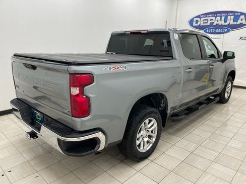 Used 2023 Chevrolet Silverado 1500 LT image 21