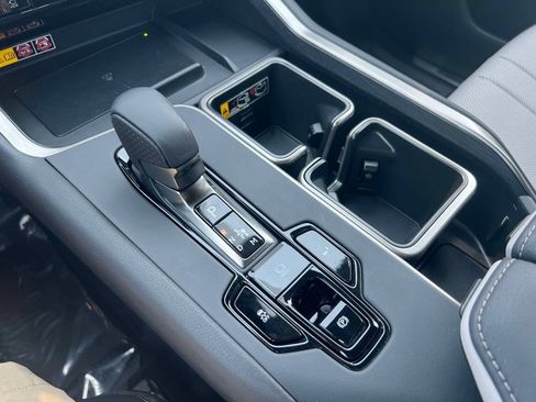Certified 2026 Lexus TX 500h AWD w/ Technology Package image 30
