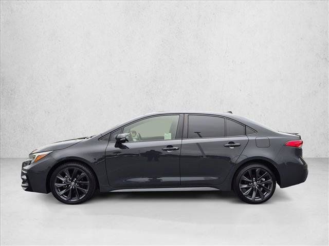 Used 2023 Toyota Corolla SE w/ SE Package FWD image 9