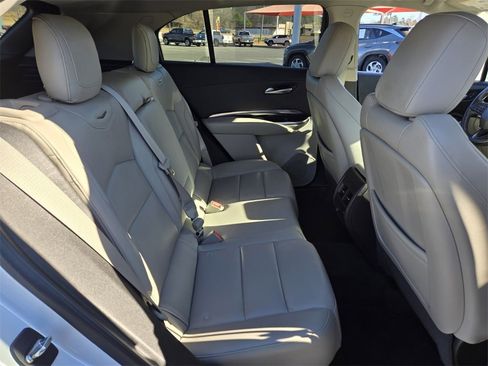 Used 2019 Cadillac XT4 Luxury image 21