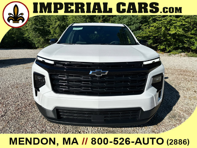 New 2027 Chevrolet Traverse LT w/ Midnight/Sport Edition AWD/4WD image 4