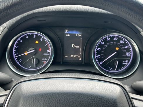 Used 2019 Toyota Camry LE image 27