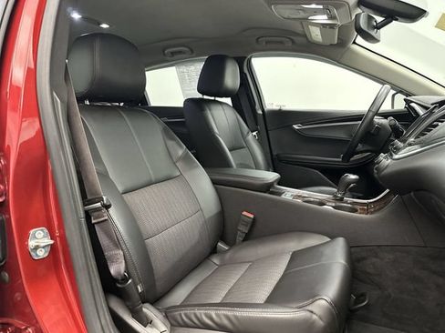 Used 2015 Chevrolet Impala LT w/ Convenience Package FWD image 26