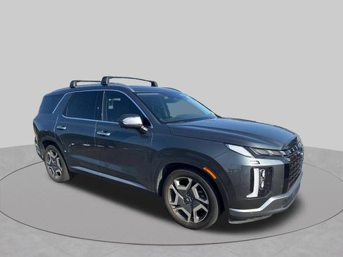 Used 2023 Hyundai Palisade Limited FWD image 8