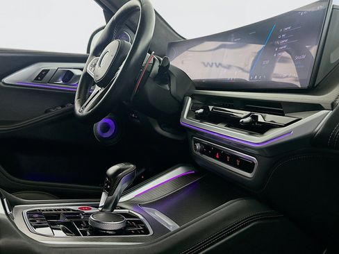 Used 2024 BMW XM image 29