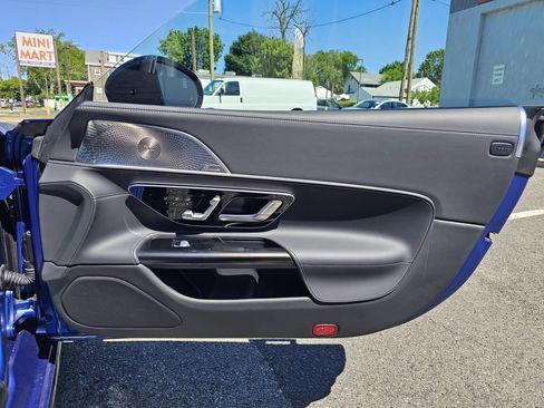 Used 2025 Mercedes-Benz SL 43 AMG image 33