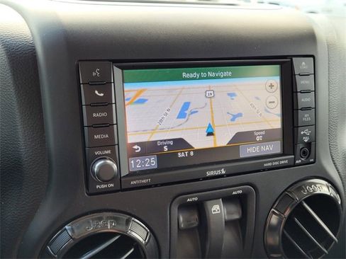 Certified 2018 Jeep Wrangler Rubicon image 26