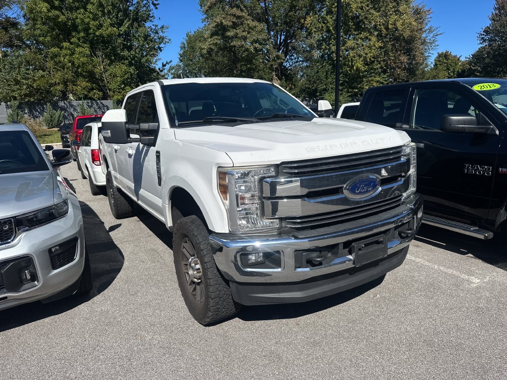 Used 2019 Ford F250 Lariat w/ Lariat Ultimate Package AWD/4WD image 4