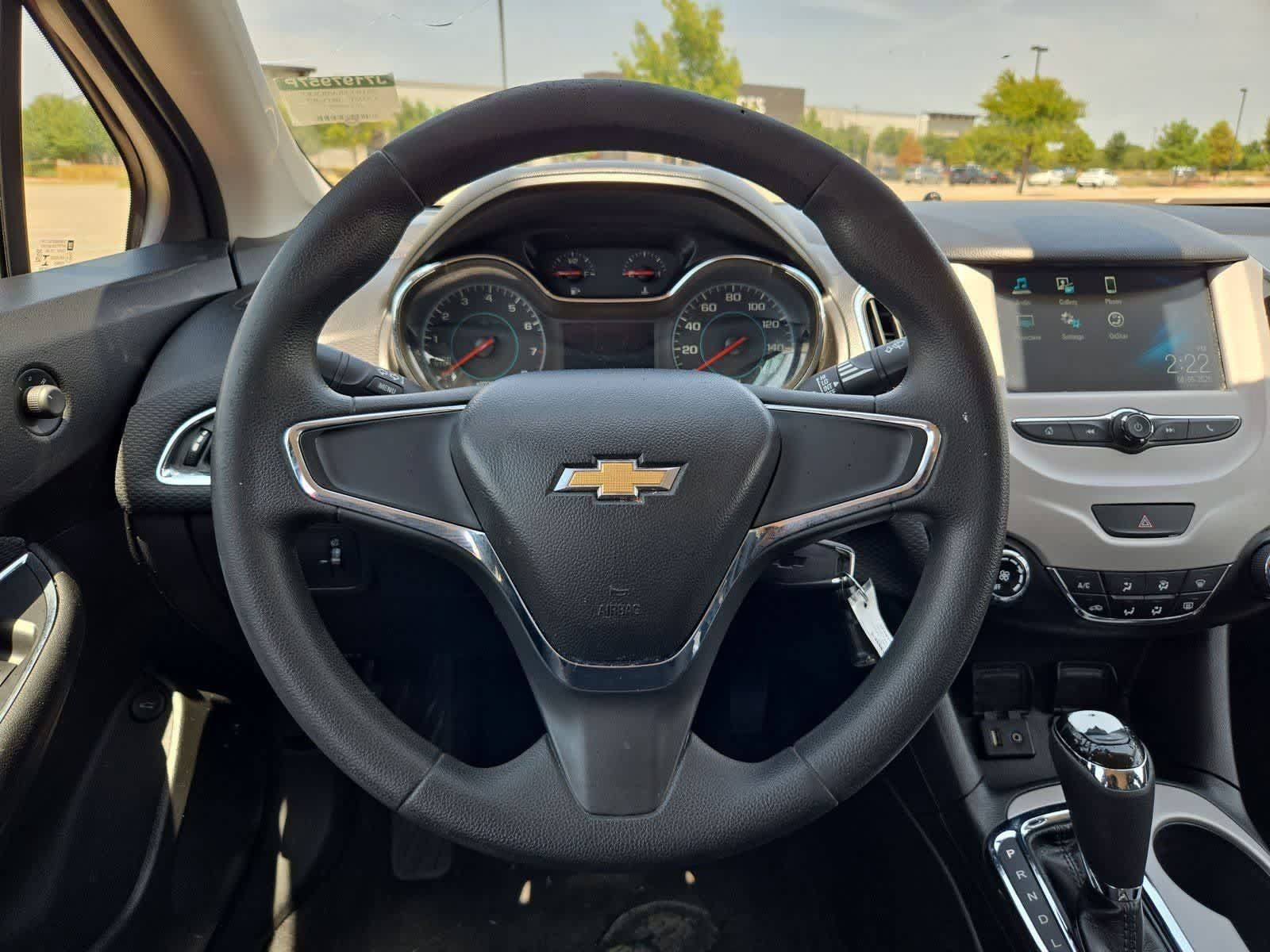 Used 2018 Chevrolet Cruze LS FWD image 20