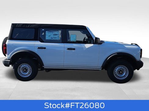 New 2026 Ford Bronco 4-Door image 2