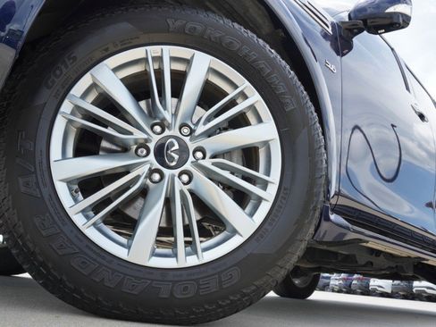 Used 2019 INFINITI QX80 Luxe w/ Proassist Package RWD image 11