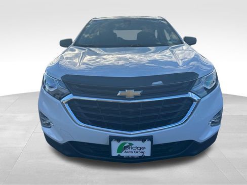 Used 2020 Chevrolet Equinox LS w/ LS Convenience Package FWD image 2