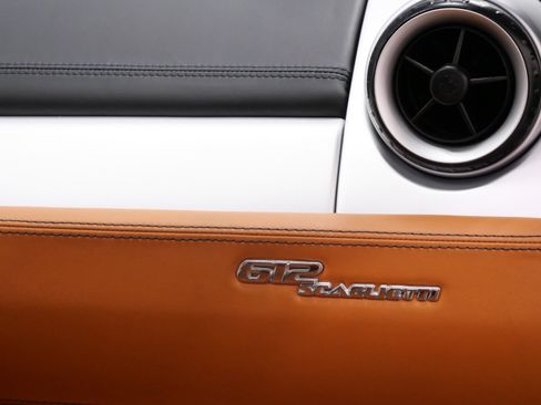 Used 2005 Ferrari 612 Scaglietti image 37