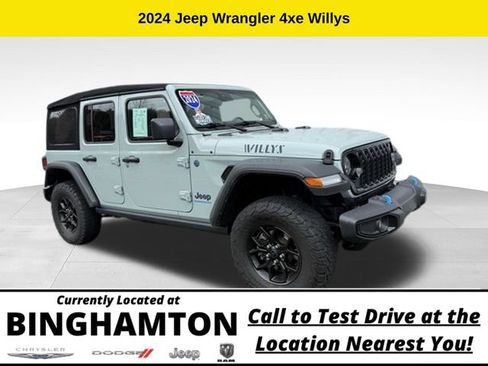Used 2024 Jeep Wrangler Unlimited AWD/4WD image 1